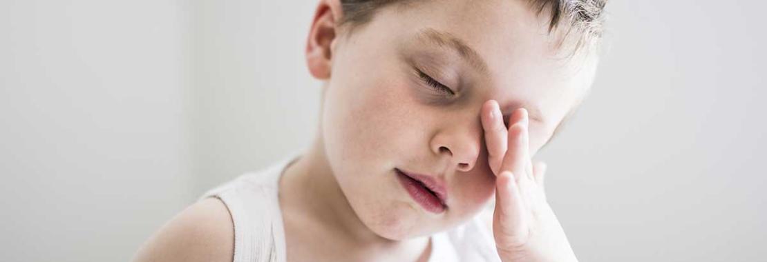 Bambini e adolescenti dormono poco e male. Il decalogo della Simri per un sonno migliore