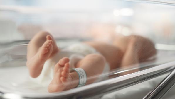 Bimbo con malattia rara è il primo paziente al mondo trattato con la terapia di editing genetico Crispr personalizzata a Philadelphia